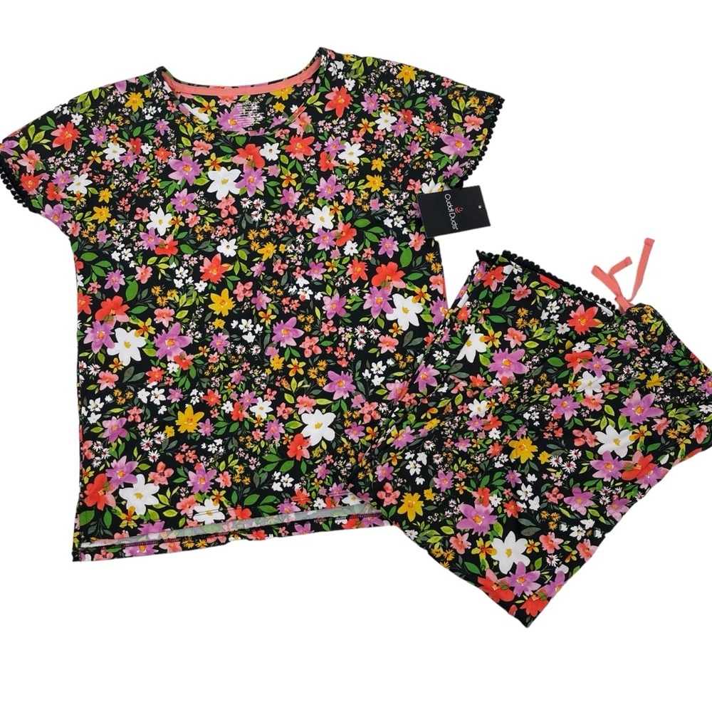 CUDDL DUDS Women’s Size XS Black Floral Pajamas cropped pant pajama set NWT
